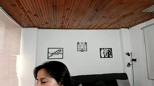 katherine blair online show from April 15, 1:11 pm