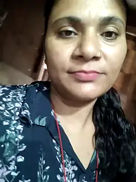 couple 71 online show from October 29, 7:23 am