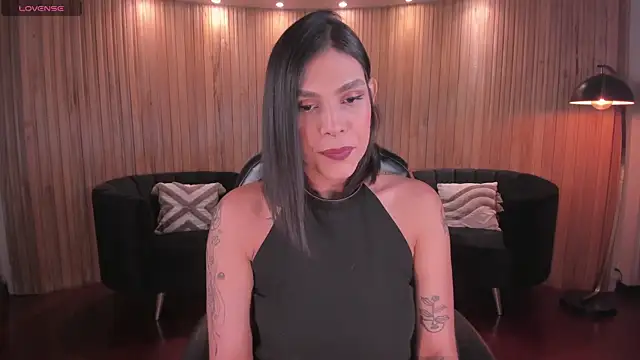 SarahYates online show from November 4, 5:12 am