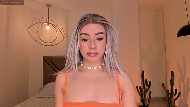 IsabellaMoreau online show from February 16, 7:36 pm