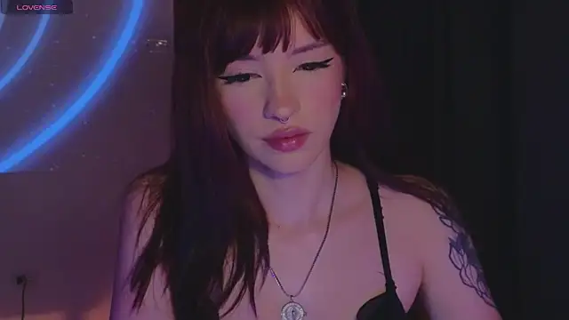 Moonlightt 21 online show from March 15, 1:18 am