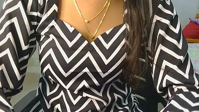 Aarti misty71 online show from February 25, 5:17 am