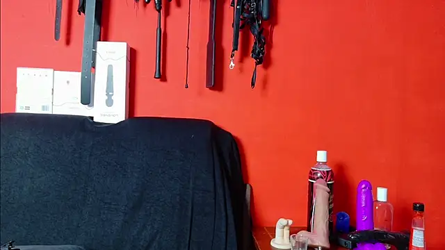 Dunnadan Bms online show from April 11, 12:20 pm