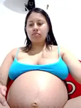 Hot Rihanna online show from February 26, 4:50 pm