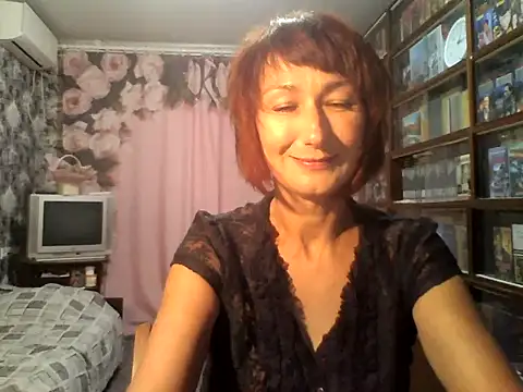 Snapshot of Pline1 chatting on September 24, 9:14 pm Pline1 online show from September 24, 9:14 pm