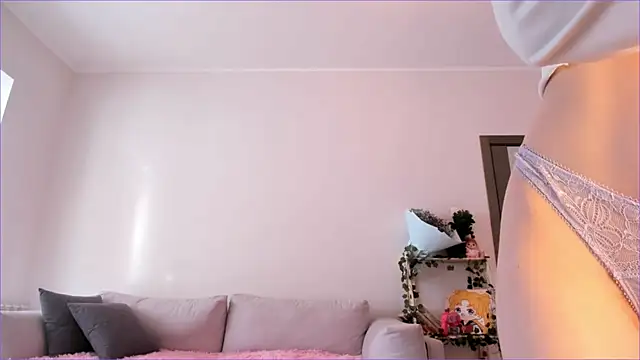 Passionate Isabella online show from November 14, 4:34 am