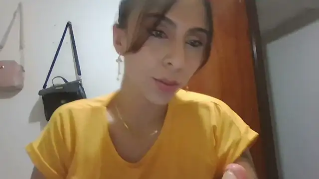 Roselingalvis13 online show from October 25, 3:03 am