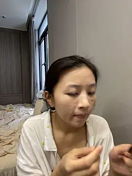 Snapshot of haiyan125216 chatting on September 15, 7:49 am haiyan125216 online show from September 15, 7:49 am