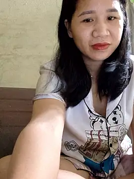 Snapshot of Maria2299 chatting on October 1, 5:07 pm Maria2299 online show from October 1, 5:07 pm