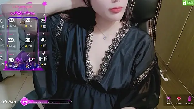 HanaYourlove online show from November 23, 12:40 pm