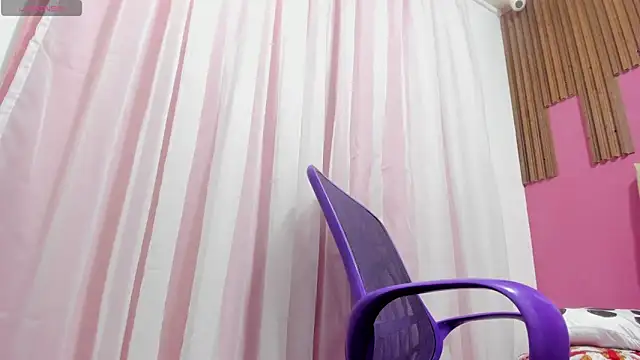 Lucia Spear online show from December 20, 1:26 pm