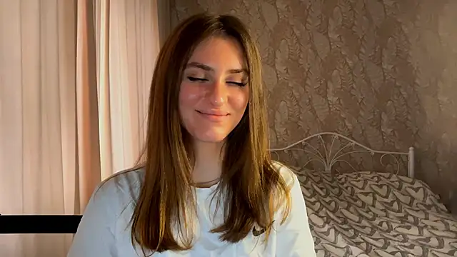 miainheat online show from March 12, 8:39 am