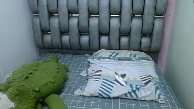 Madison Copers online show from November 16, 12:12 am