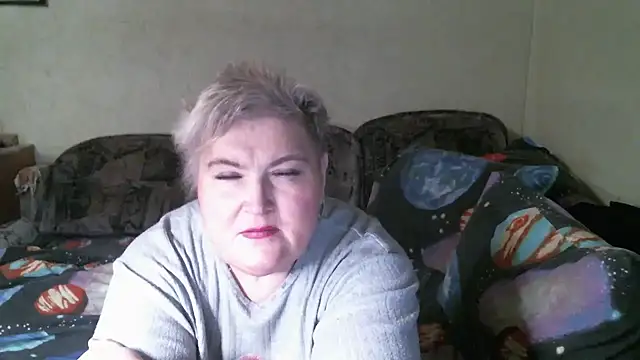 Lana555 online show from April 15, 8:20 pm