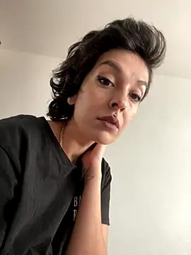 Piggiteablacktea online show from October 25, 7:49 am