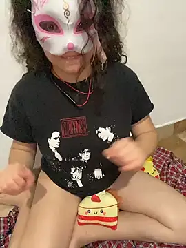 Lucy YupiSweet online show from February 17, 6:13 am