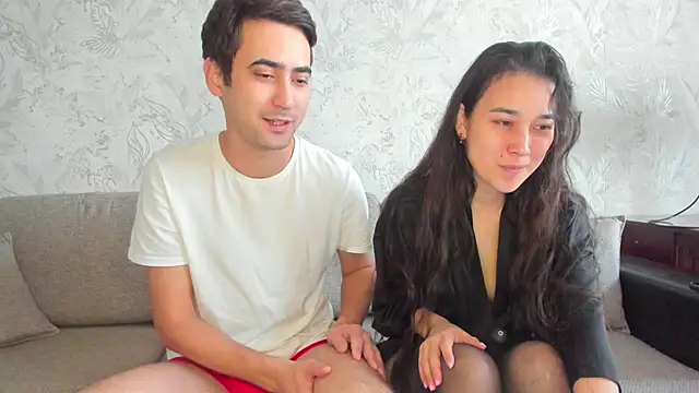 sophywhisper online show from November 9, 6:20 am