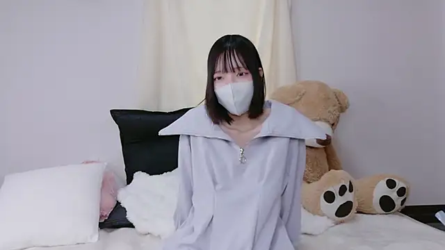 Snapshot of Azusa_128 chatting on October 8, 7:35 am Azusa 128 online show from October 8, 7:35 am