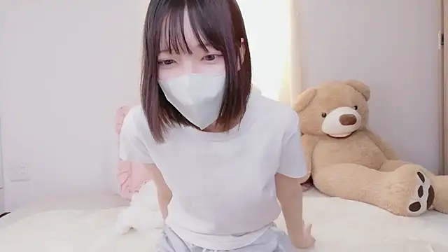 Snapshot of Azusa_128 chatting on October 1, 6:29 am Azusa 128 online show from October 1, 6:29 am