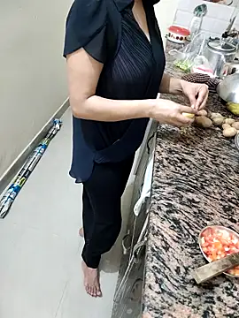 Pihu Chopra online show from September 29, 4:45 pm