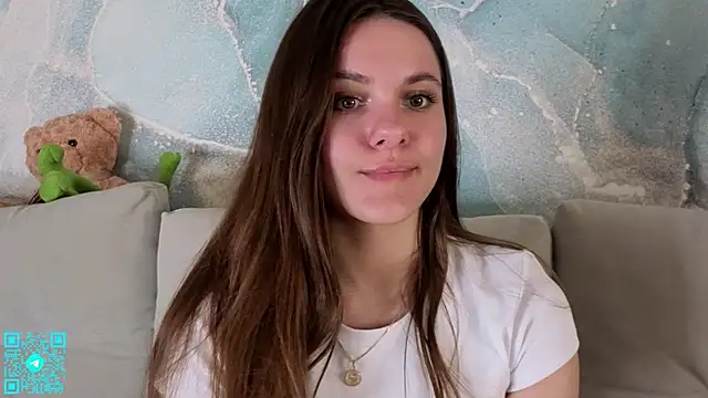 chloemilka online show from June 4, 6:23 pm