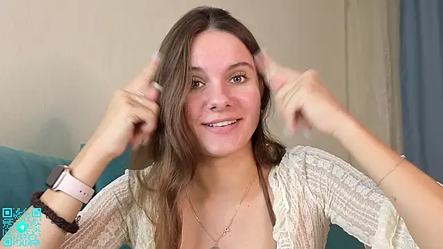 Snapshot of chloemilka chatting on September 14, 5:22 pm chloemilka online show from September 14, 5:22 pm