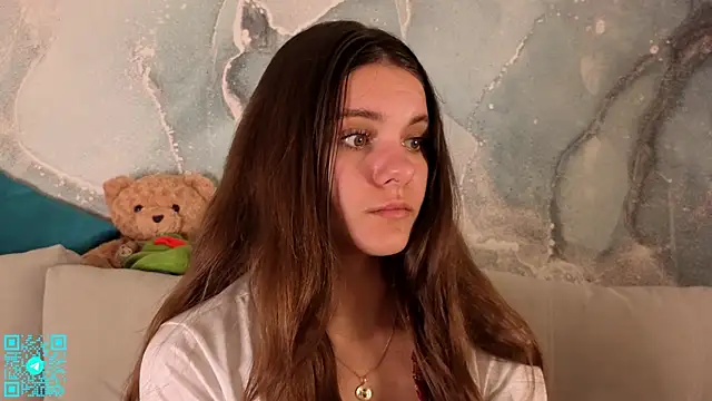 chloemilka online show from July 12, 5:36 pm
