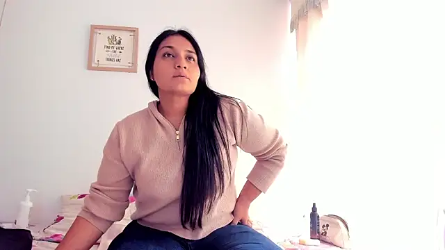 selena jhonson online show from January 19, 2:02 pm