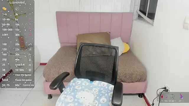 anna moon11 online show from October 7, 3:44 am