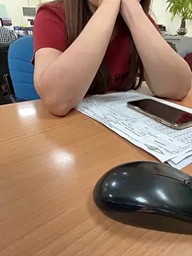 PhuongNhi21 online show from September 15, 6:11 am