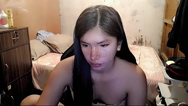 Cutierhyxx online show from May 23, 5:44 pm