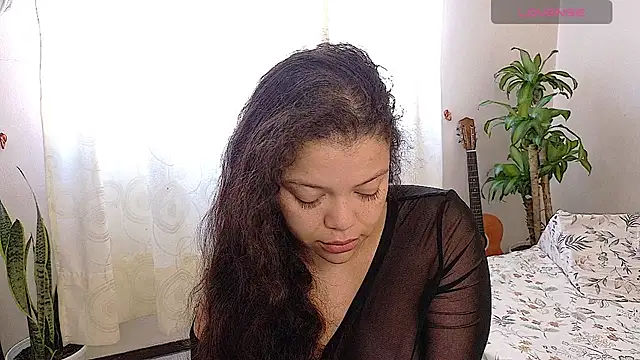 Amanda sweet online show from April 12, 1:36 pm