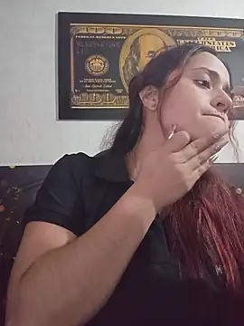 candy  fox  online show from November 30, 11:47 am