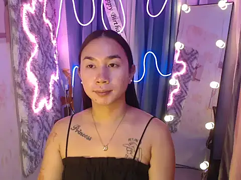 in yourdreamstarxx online show from December 3, 8:11 pm