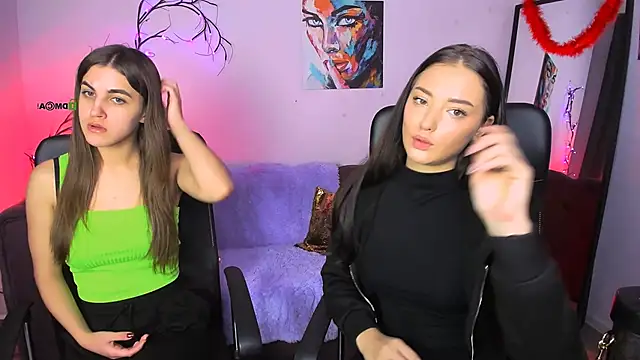 miki-niki online show from November 24, 3:14 pm