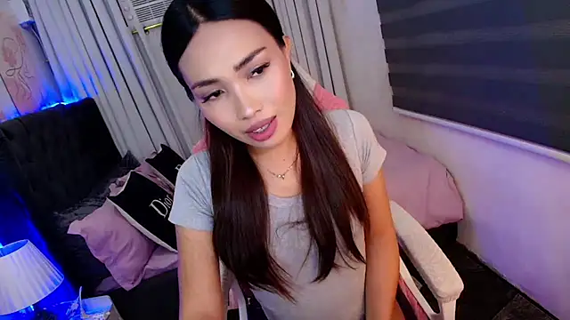 asian lucii online show from July 3, 8:53 am