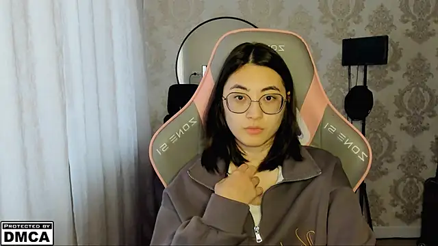 Snapshot of MeilideQian1 chatting on October 7, 7:24 am MeilideQian1 online show from October 7, 7:24 am
