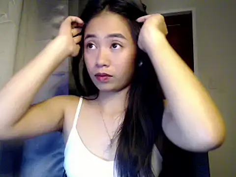 candycrushyyy online show from November 20, 8:10 pm