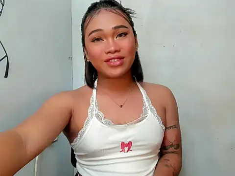 Snapshot of Exotic_alyssa69 chatting on September 23, 9:02 pm Exotic alyssa69 online show from September 23, 9:02 pm