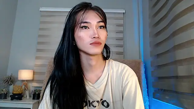 lovelychanel69xx online show from October 13, 12:35 am