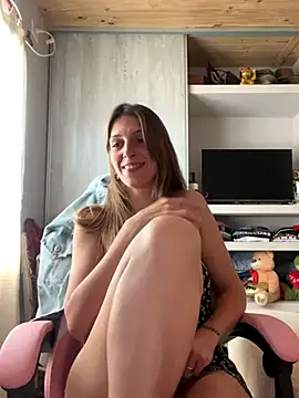 Snapshot of irisdollbb chatting on October 11, 5:48 pm irisdollbb online show from October 11, 5:48 pm