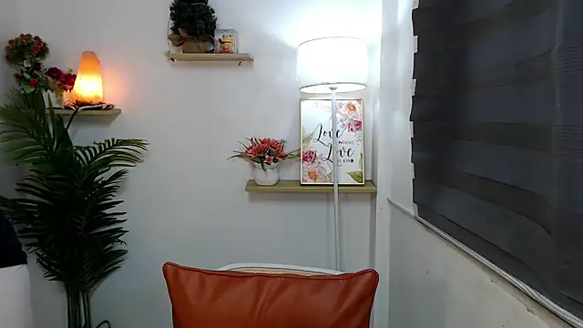 scarlett brownx69 online show from October 26, 12:44 pm