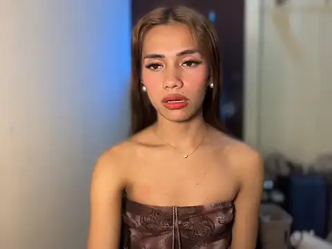 Lovelynikki03 online show from September 15, 6:59 pm