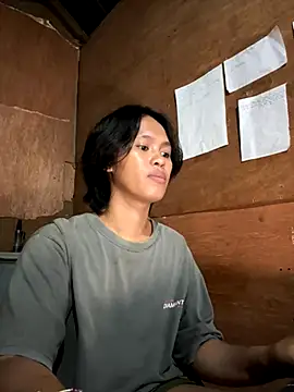 Snapshot of My_sweet_ladyboy chatting on October 7, 7:51 pm My sweet ladyboy online show from October 7, 7:51 pm