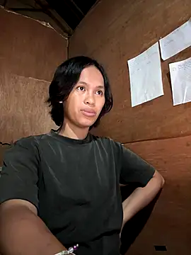 Snapshot of My_sweet_ladyboy chatting on October 16, 6:43 pm My sweet ladyboy online show from October 16, 6:43 pm