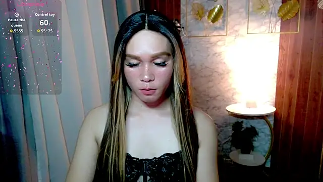 Snapshot of pinay_hugeCockxx chatting on October 15, 3:36 pm pinay hugeCockxx online show from October 15, 3:36 pm