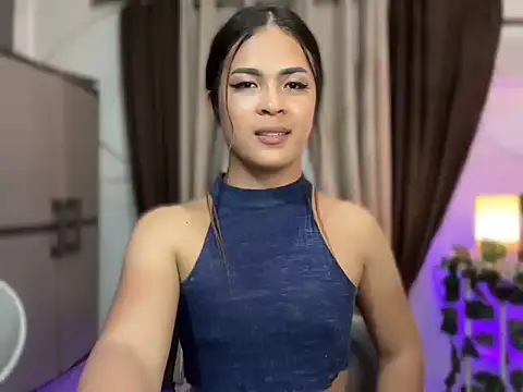 LucySmith23 online show from January 10, 8:24 pm