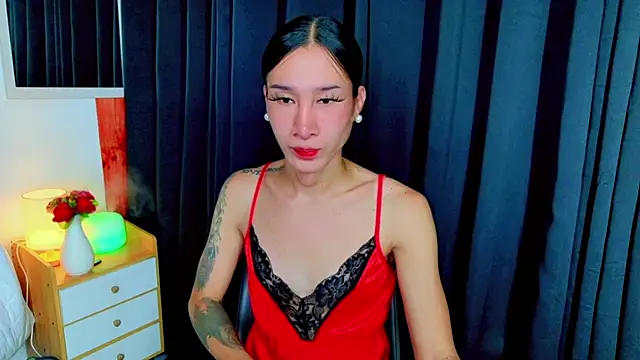 TRANSGODDESSA online show from June 27, 12:45 am