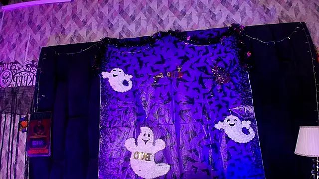 wensheng  online show from October 25, 7:10 pm