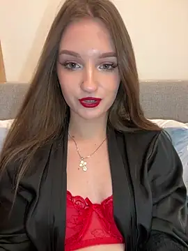 Snapshot of AdelinaEmber chatting on October 15, 1:36 pm AdelinaEmber online show from October 15, 1:36 pm